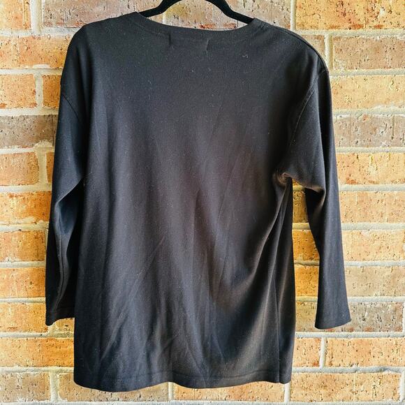 Victoria Harbour Christmas Holly Flower Blouse - Picture 2 of 3